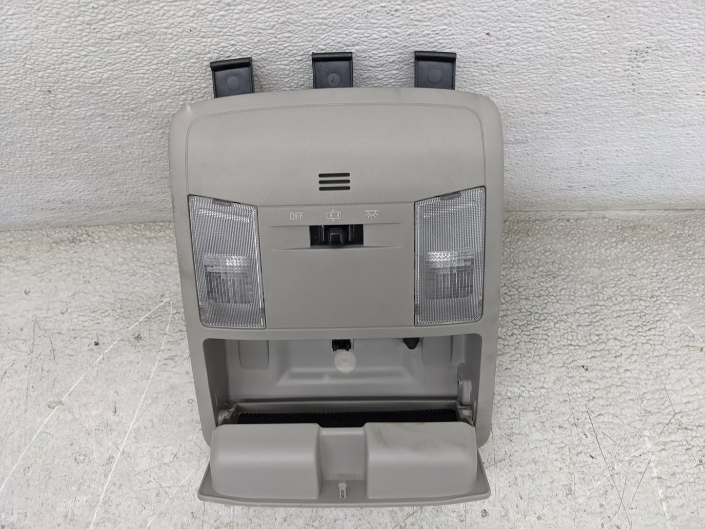 2016-2018 Toyota Rav4 Overhead Roof Console Gray - Oemusedautoparts1.com