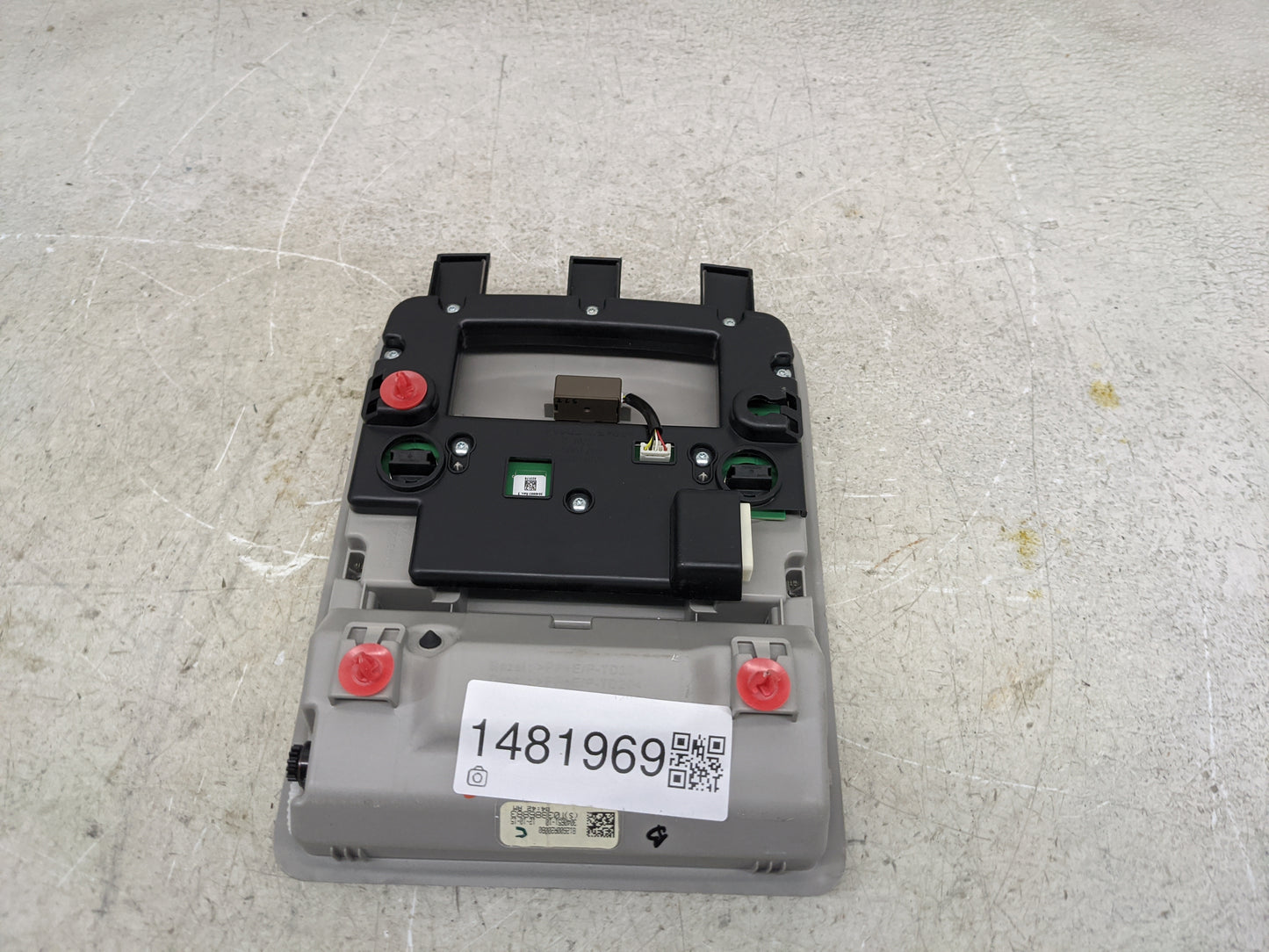 2016-2018 Toyota Rav4 Overhead Roof Console Gray - Oemusedautoparts1.com