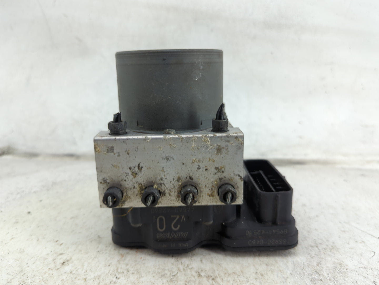 2016 Toyota Rav4 ABS Pump Control Module Replacement P/N:89541-42610 133920-0460 Fits OEM Used Auto Parts - Oemusedautoparts