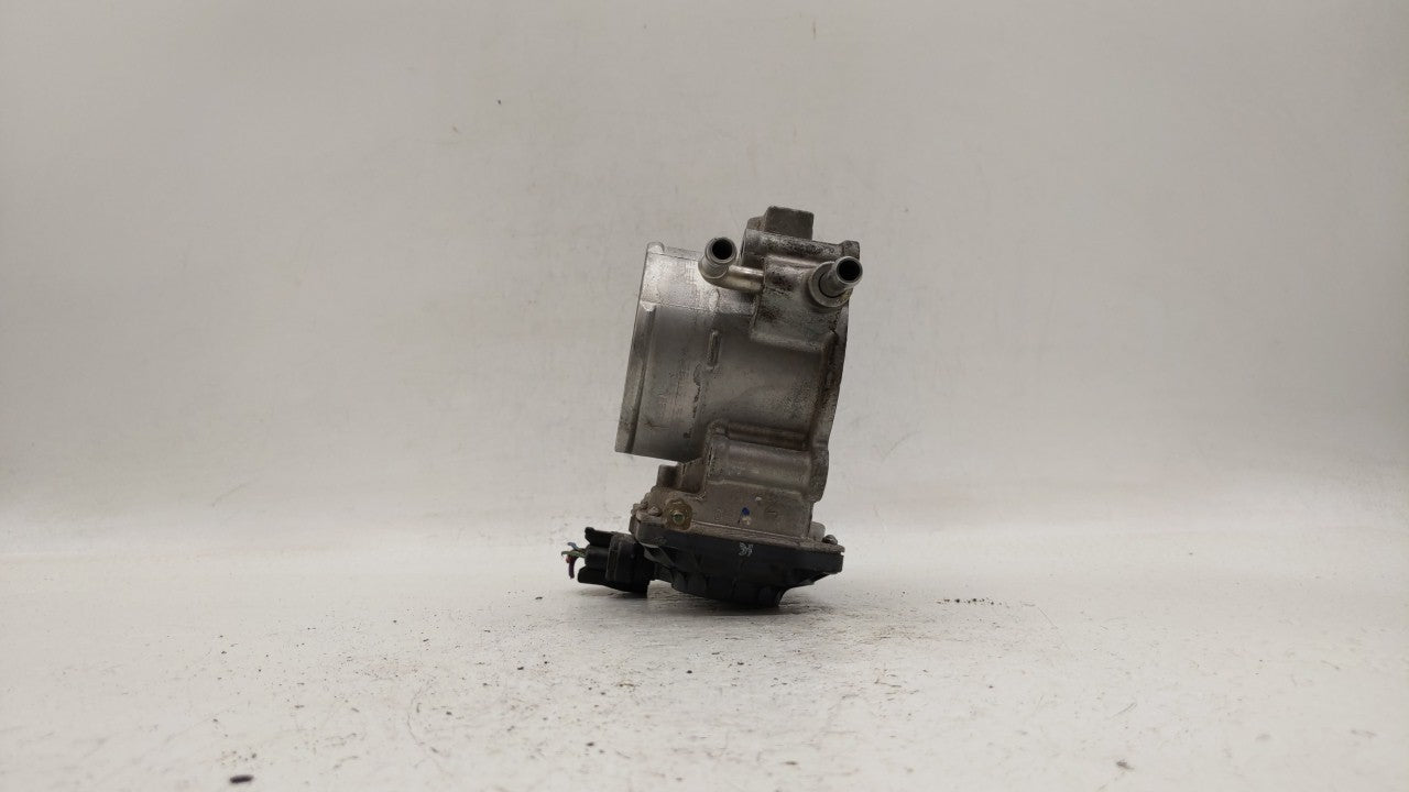 2009-2018 Toyota Rav4 Throttle Body P/N:22030-0V010 22030-36010 Fits Fits 2009 2010 2011 2012 2013 2014 2015 2016 2017 2018 