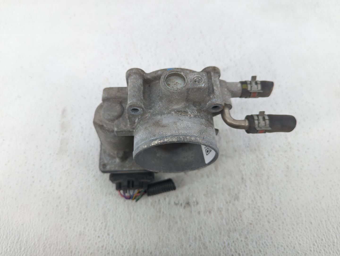 2009-2018 Toyota Rav4 Throttle Body P/N:22030-0V010 Fits Fits 2009 2010 2011 2012 2013 2014 2015 2016 2017 2018 2019 OEM Use