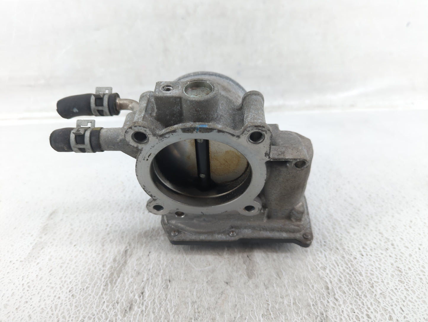 2009-2018 Toyota Rav4 Throttle Body P/N:22030-0V010 Fits Fits 2009 2010 2011 2012 2013 2014 2015 2016 2017 2018 2019 OEM Use