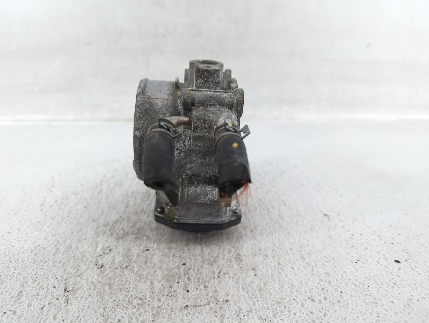 2009-2018 Toyota Rav4 Throttle Body P/N:22030-36010 Fits Fits 2009 2010 2011 2012 2013 2014 2015 2016 2017 2018 2019 OEM Use