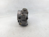 2009-2018 Toyota Rav4 Throttle Body P/N:22030-36010 Fits Fits 2009 2010 2011 2012 2013 2014 2015 2016 2017 2018 2019 OEM Use