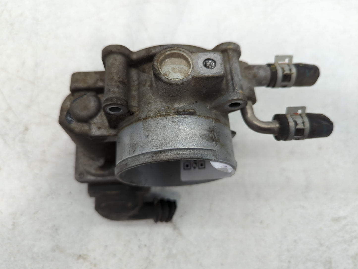 2009-2018 Toyota Rav4 Throttle Body P/N:22030-0V010 Fits Fits 2009 2010 2011 2012 2013 2014 2015 2016 2017 2018 2019 OEM Use