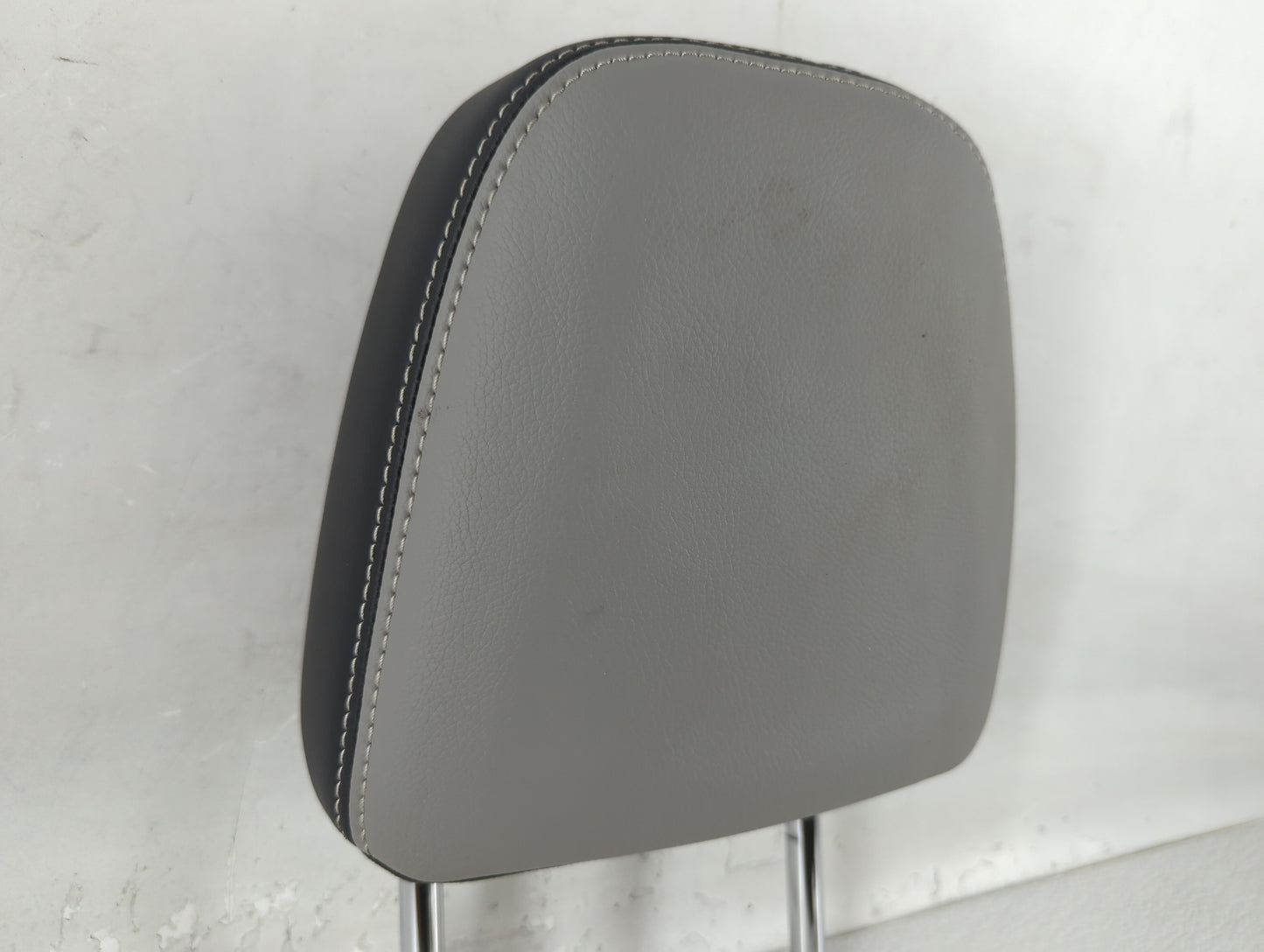2016 Toyota Rav4 Headrest Head Rest Front Driver Passenger Seat Grey - Oemusedautoparts1.com
