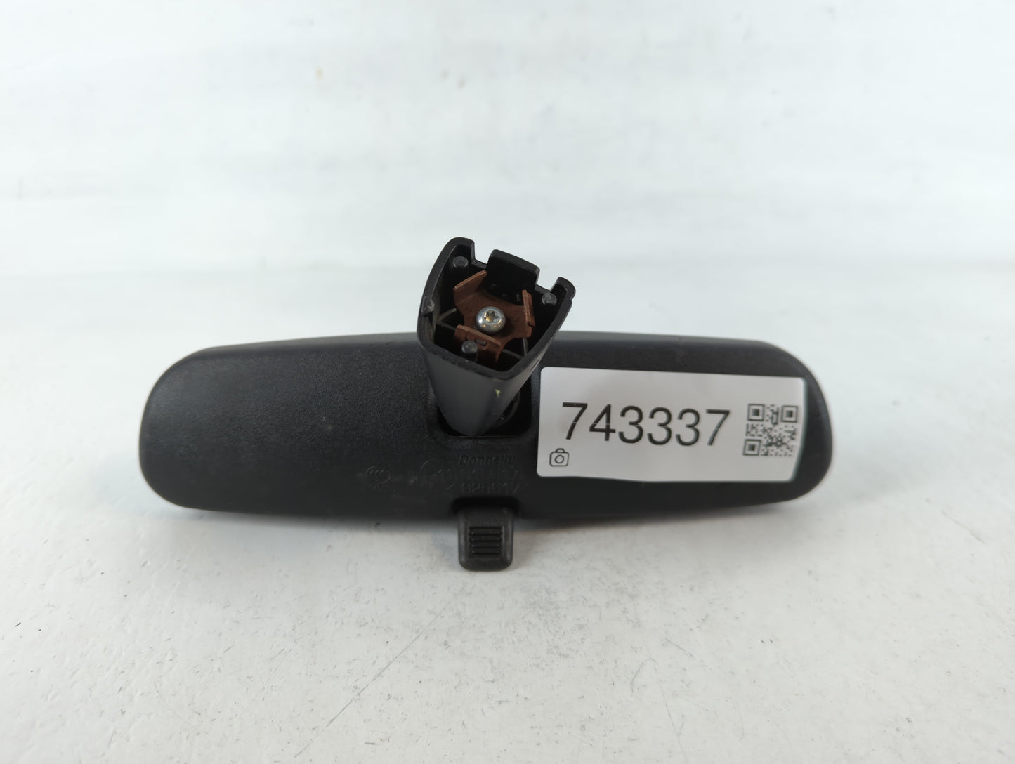 2016 Toyota Rav4 Interior Rear View Mirror Replacement OEM P/N:4112A-AECHL5 IE11015617 Fits OEM Used Auto Parts - Oemusedaut