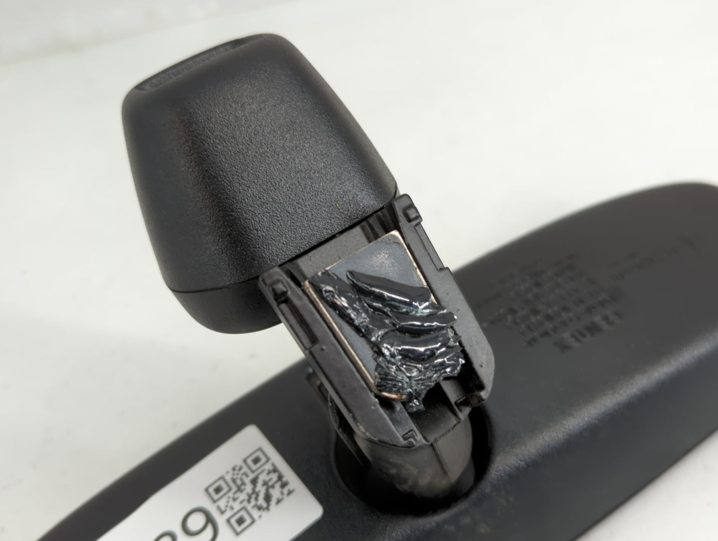 2015-2017 Toyota Sienna Interior Rear View Mirror Replacement OEM P/N:E11026378 Fits Fits 2015 2016 2017 OEM Used Auto Parts