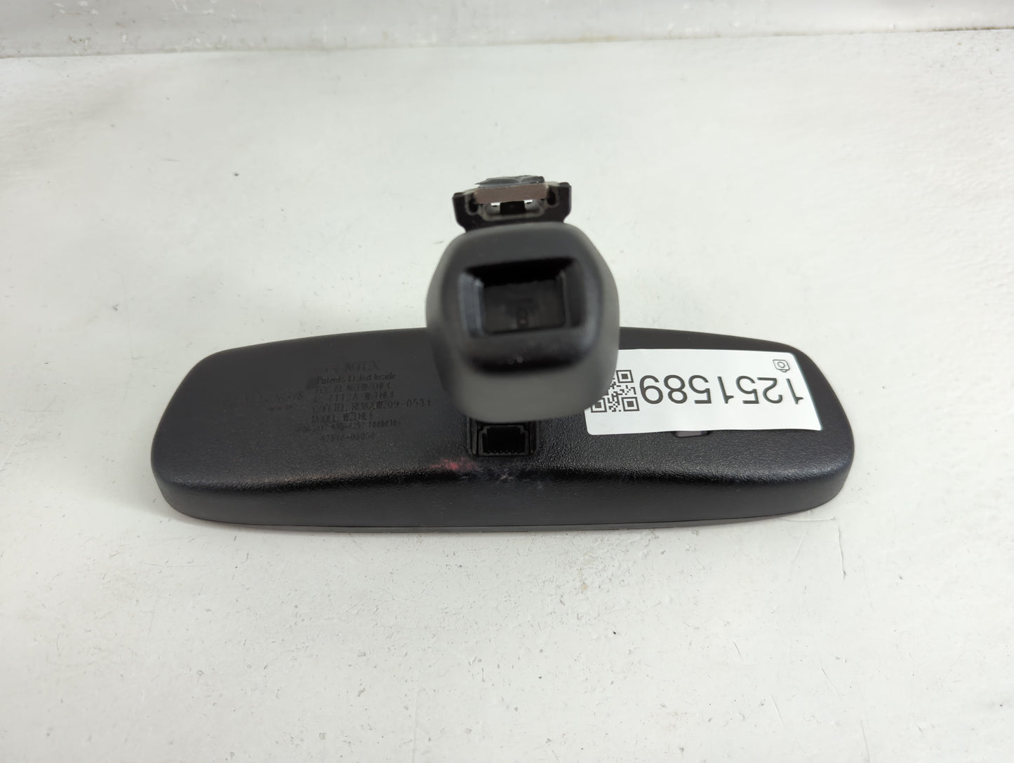 2015-2017 Toyota Sienna Interior Rear View Mirror Replacement OEM P/N:E11026378 Fits Fits 2015 2016 2017 OEM Used Auto Parts