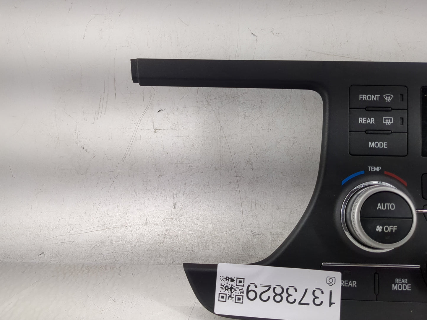 2015-2017 Toyota Sienna Climate Control Module Temperature AC/Heater Replacement P/N:55900-08200 Fits Fits 2015 2016 2017 OE