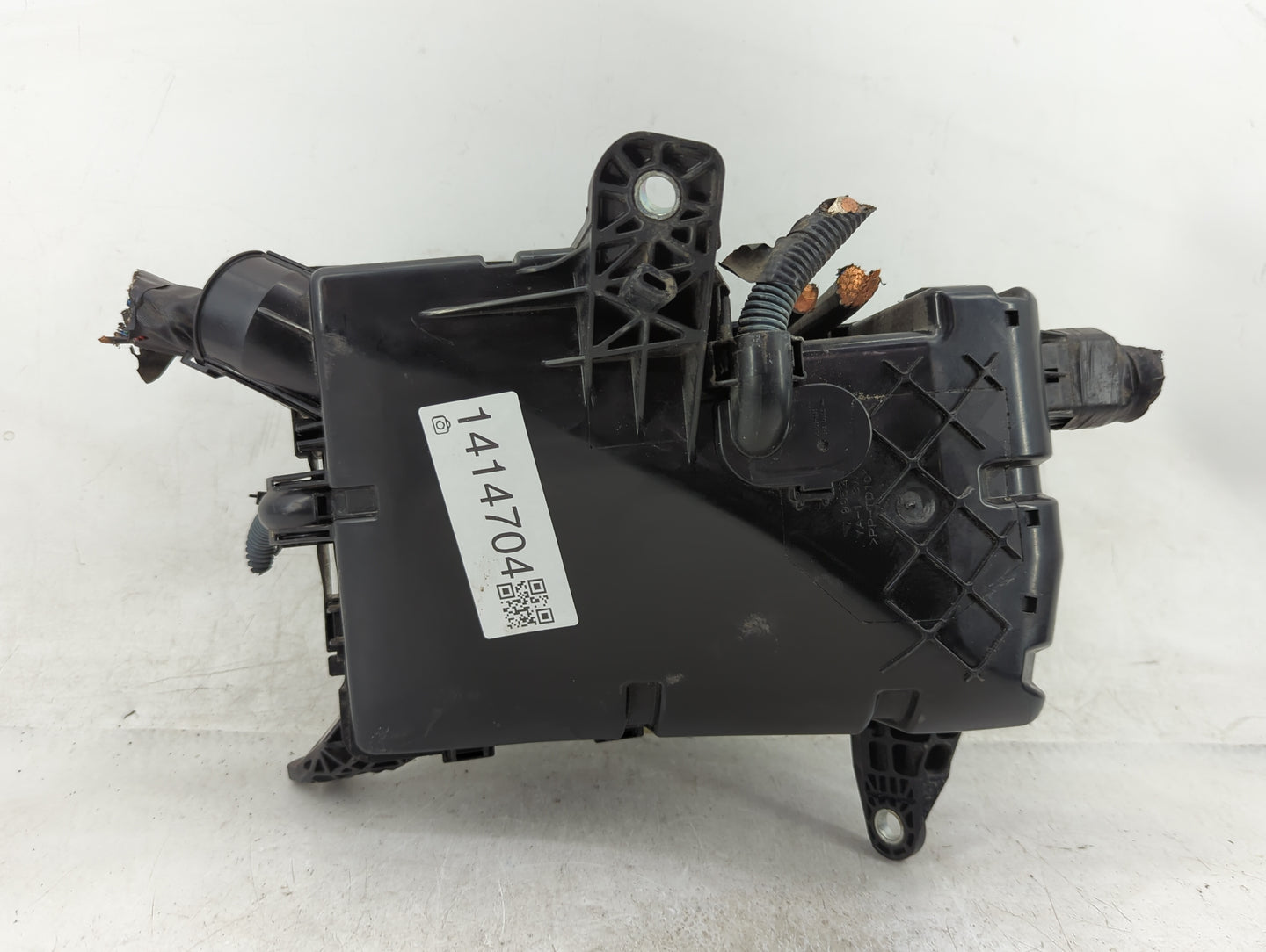 2011-2016 Toyota Sienna Fusebox Fuse Box Panel Relay Module P/N:82641-08031 Fits Fits 2011 2012 2013 2014 2015 2016 OEM Used