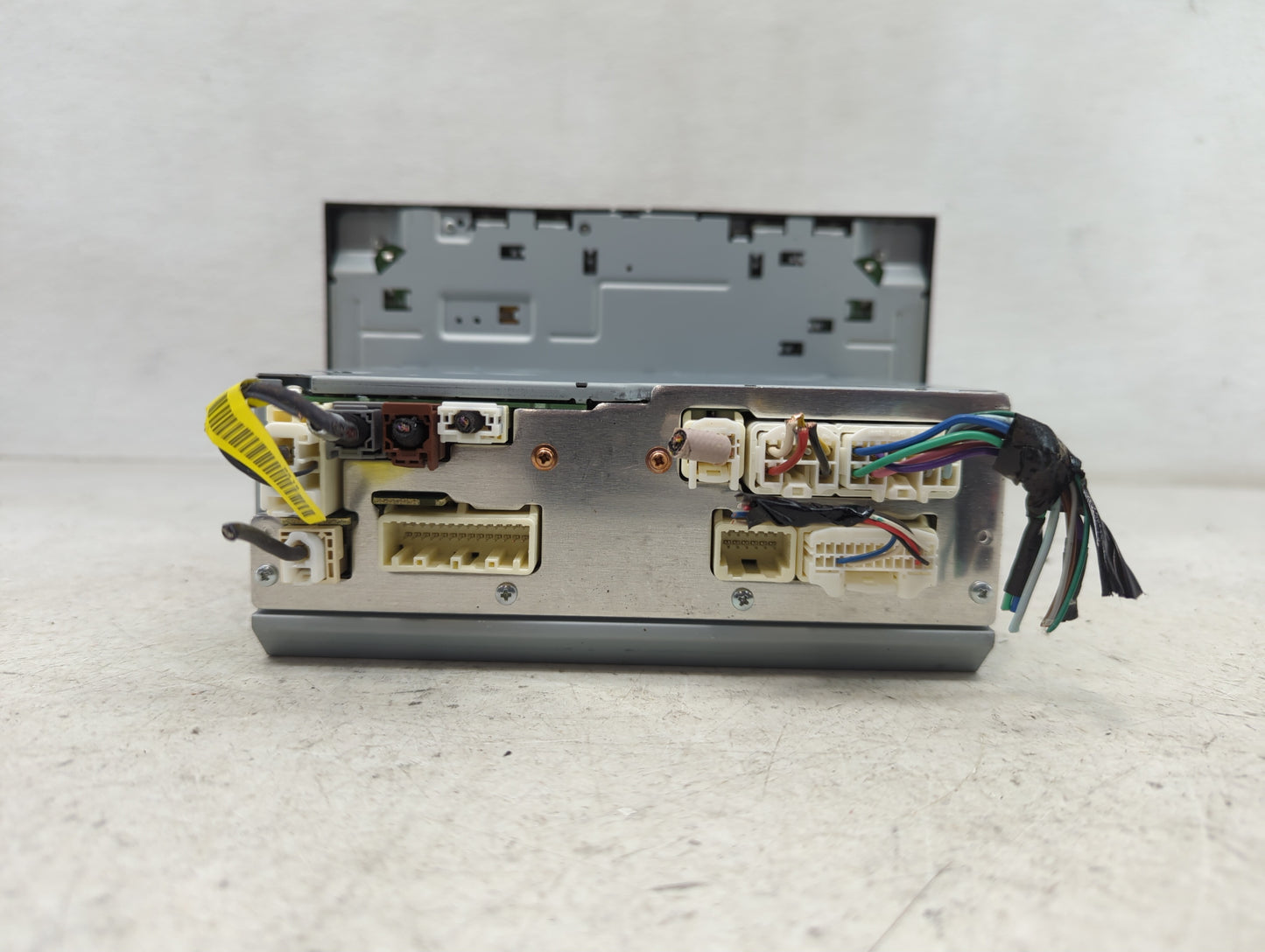 2016-2017 Toyota Sienna Radio AM FM Cd Player Receiver Replacement P/N:86140-08070 Fits Fits 2016 2017 OEM Used Auto Parts -