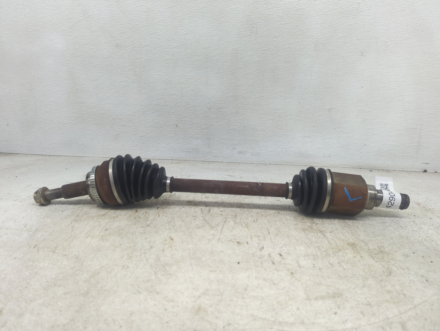 2011-2016 Toyota Sienna Axle Shaft Front Driver Cv C/v - Oemusedautoparts1.com
