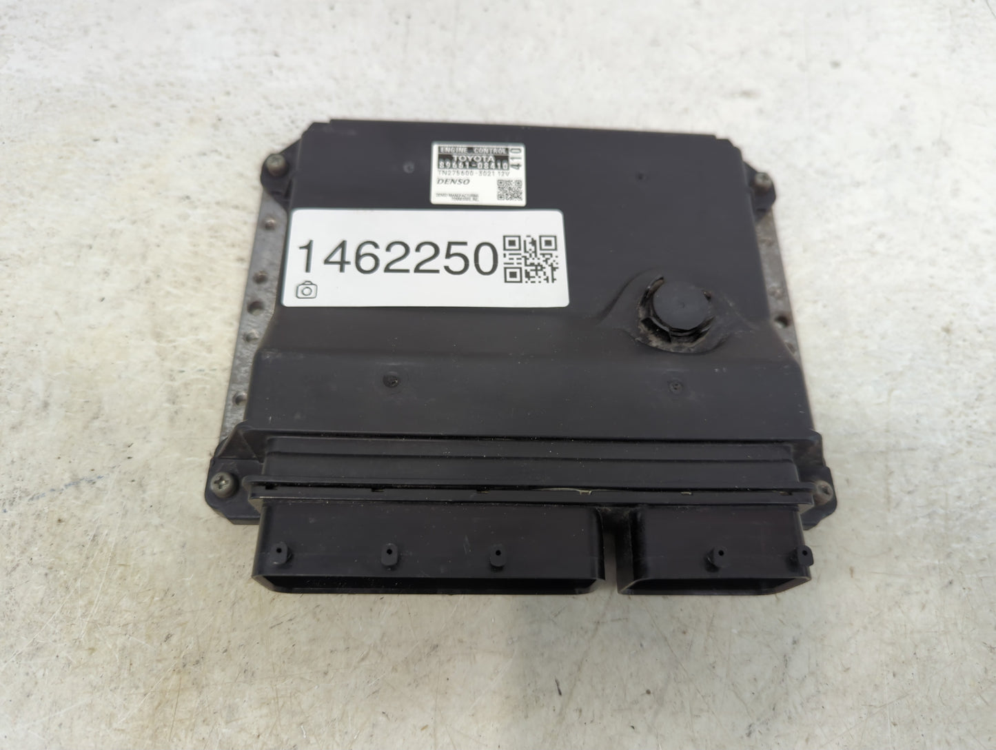 2015-2016 Toyota Sienna PCM Engine Control Computer ECU ECM PCU OEM P/N:89661-08410 TN275600-3021 Fits Fits 2015 2016 OEM Us