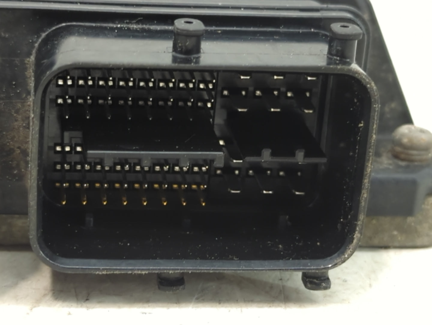 2015-2016 Toyota Sienna PCM Engine Control Computer ECU ECM PCU OEM P/N:89661-08410 TN275600-3021 Fits Fits 2015 2016 OEM Us