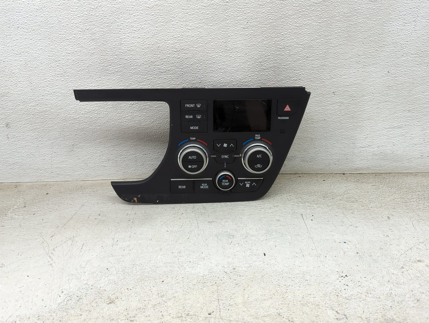 2015-2017 Toyota Sienna Climate Control Module Temperature AC/Heater Replacement P/N:MX237050-0345 Fits Fits 2015 2016 2017 