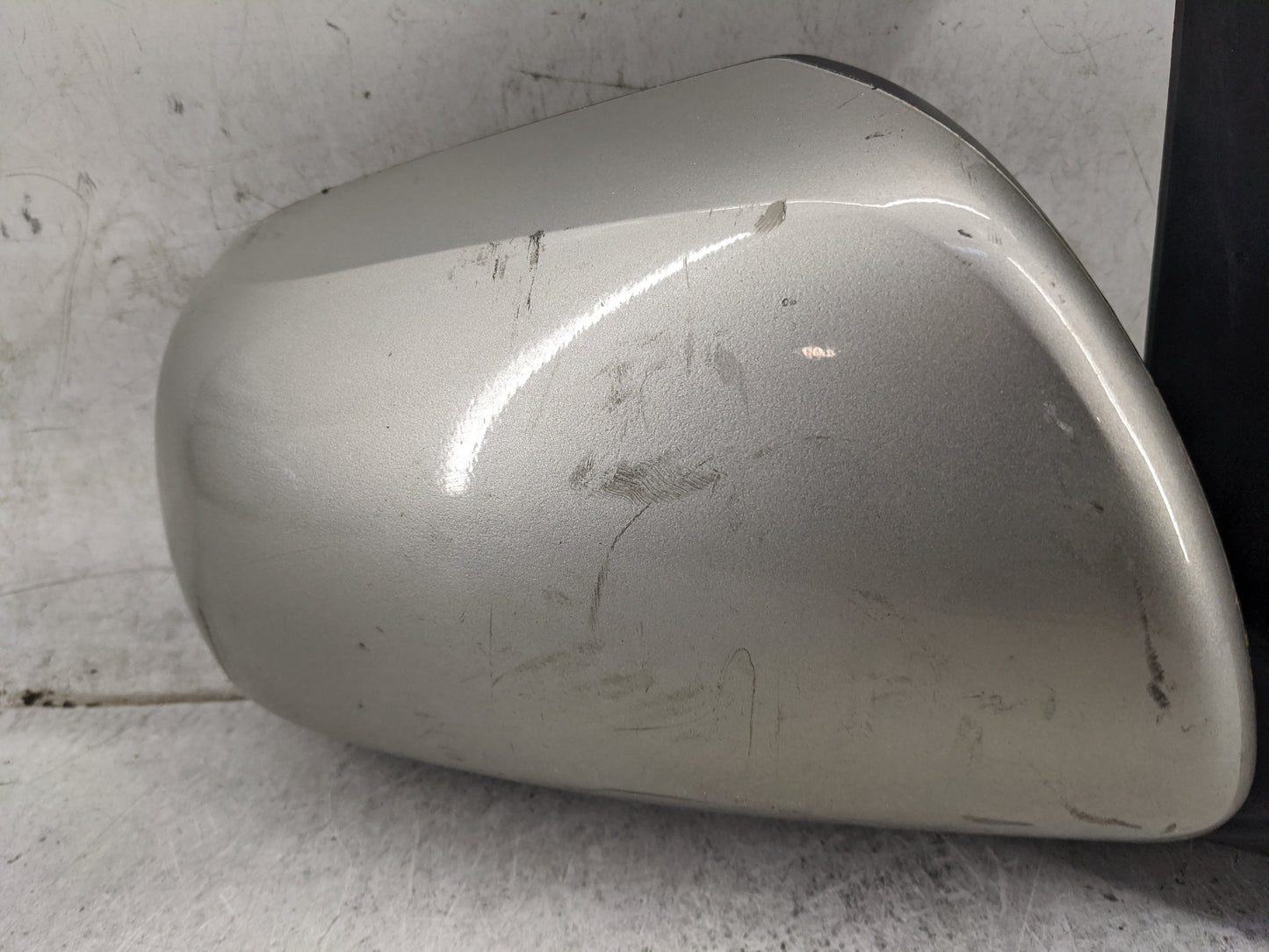 2015-2017 Toyota Sienna Passenger Side View Mirror - Right Door Mirror OEM Used - Oemusedautoparts1.com