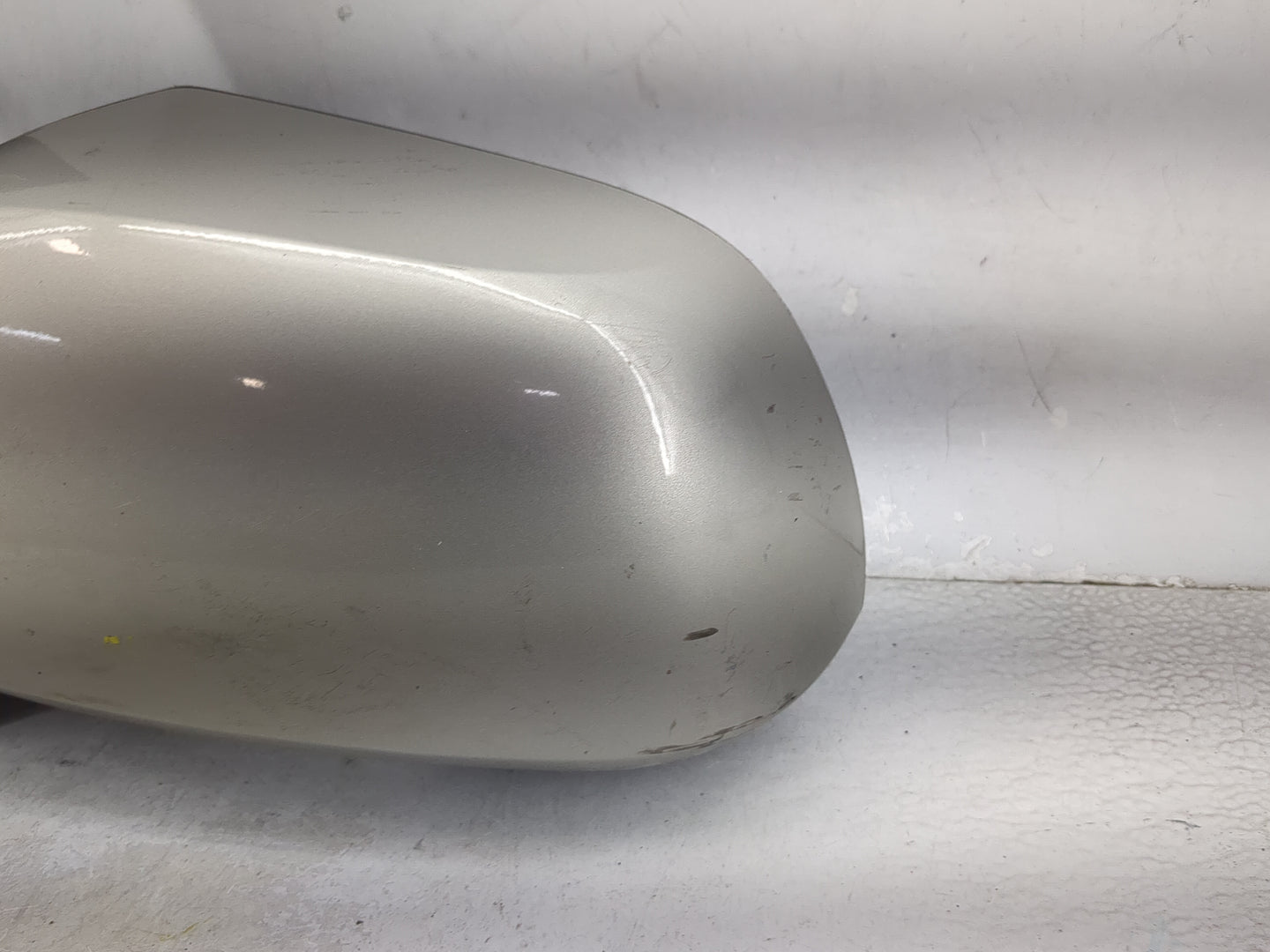 2015-2017 Toyota Sienna Driver Side View Mirror - Left Door Mirror OEM Used - Oemusedautoparts1.com