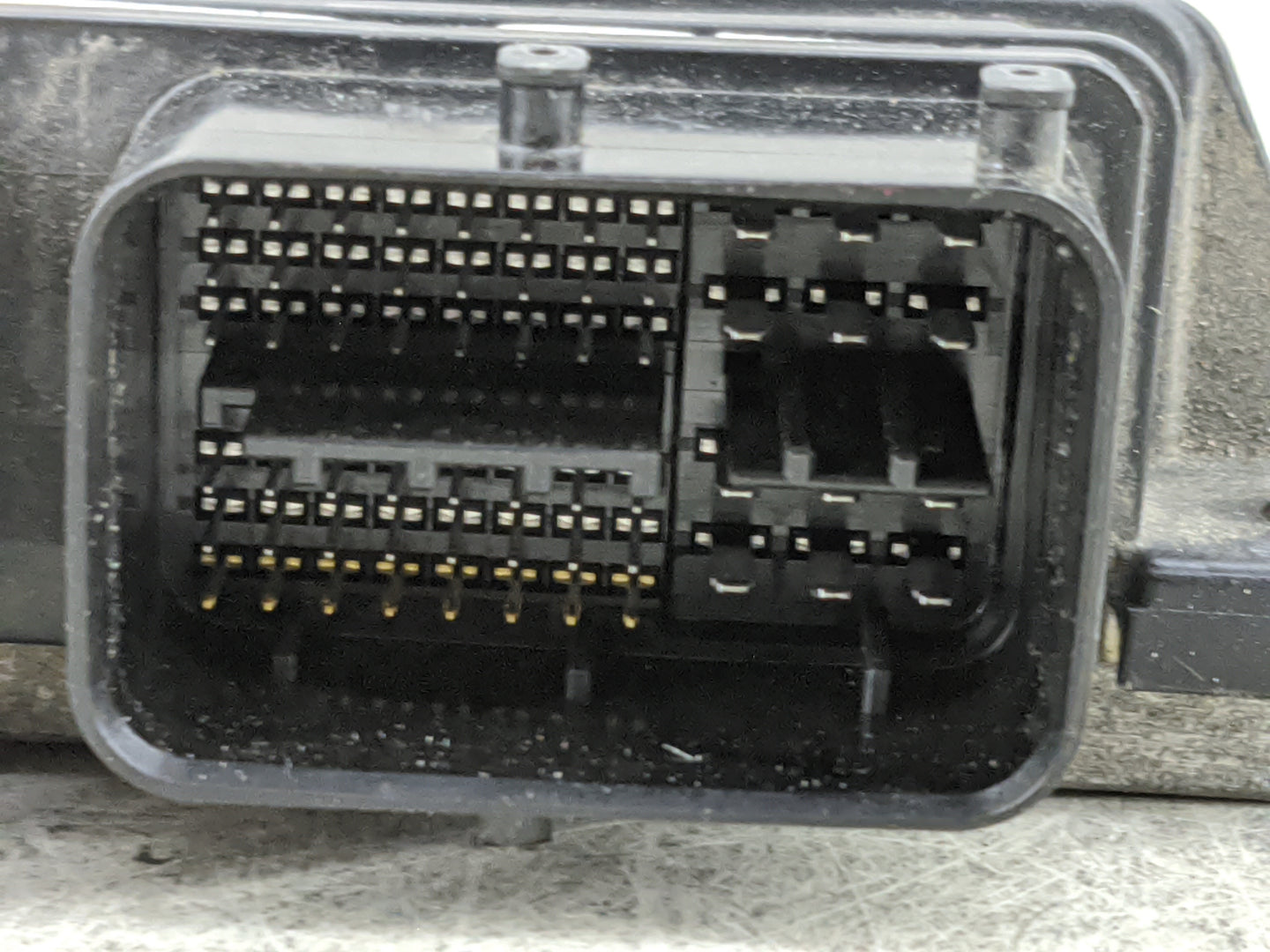 2015-2016 Toyota Sienna PCM Engine Control Computer ECU ECM PCU OEM P/N:89661-08410 TN275600-3021 Fits Fits 2015 2016 OEM Us