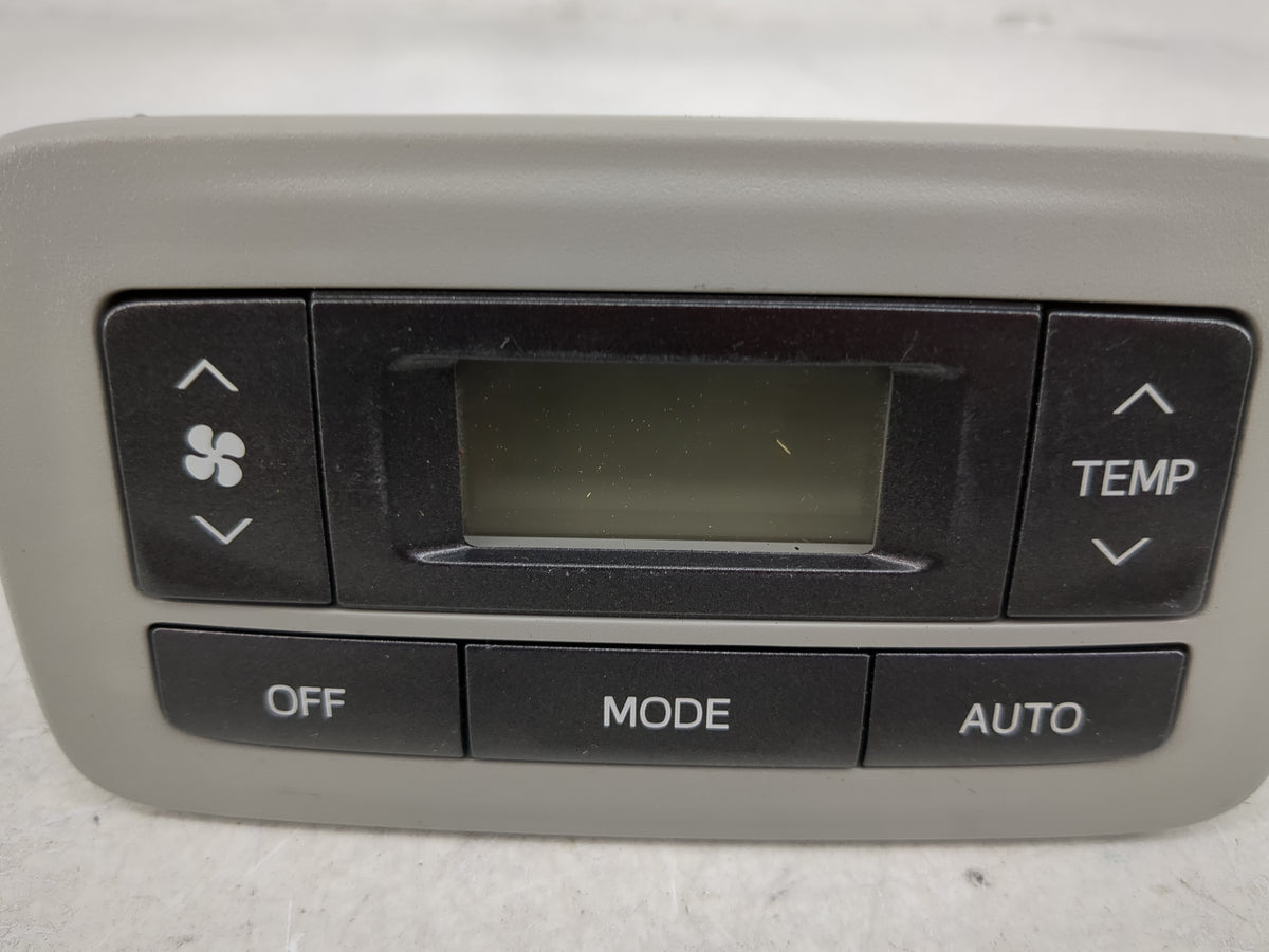 2015-2020 Toyota Sienna Climate Control Module Temperature AC/Heater Replacement P/N:75D875 Fits OEM Used Auto Parts - Oemus