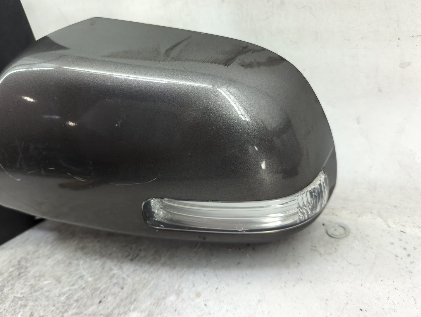 2015-2017 Toyota Sienna Driver Side View Mirror - Left Door Mirror OEM Used - Oemusedautoparts1.com