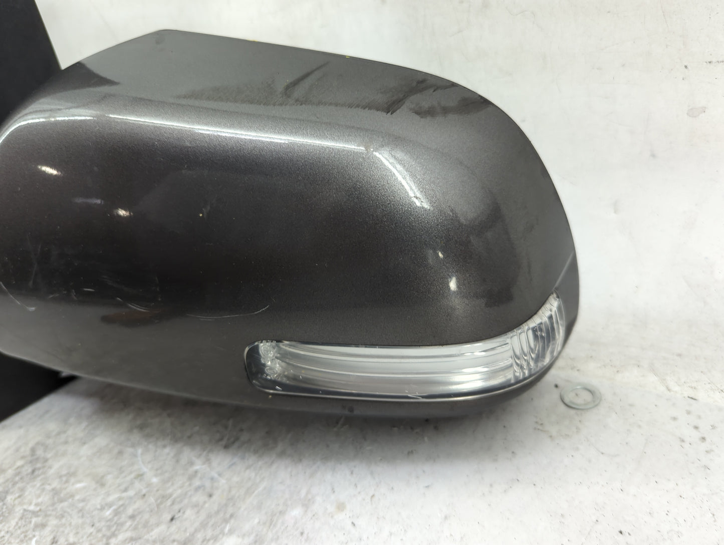 2015-2017 Toyota Sienna Driver Side View Mirror - Left Door Mirror OEM Used - Oemusedautoparts1.com