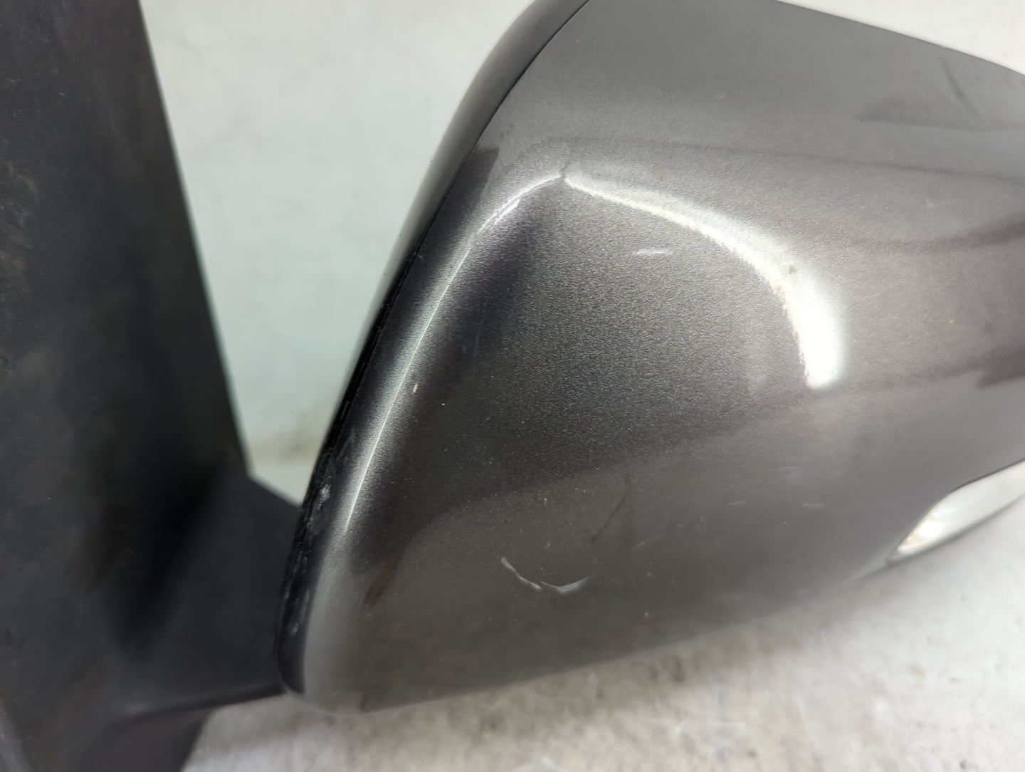 2015-2017 Toyota Sienna Driver Side View Mirror - Left Door Mirror OEM Used - Oemusedautoparts1.com