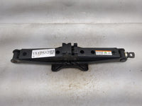 2016 Toyota Sienna Spare Scissor Car Jack Black - Oemusedautoparts1.com