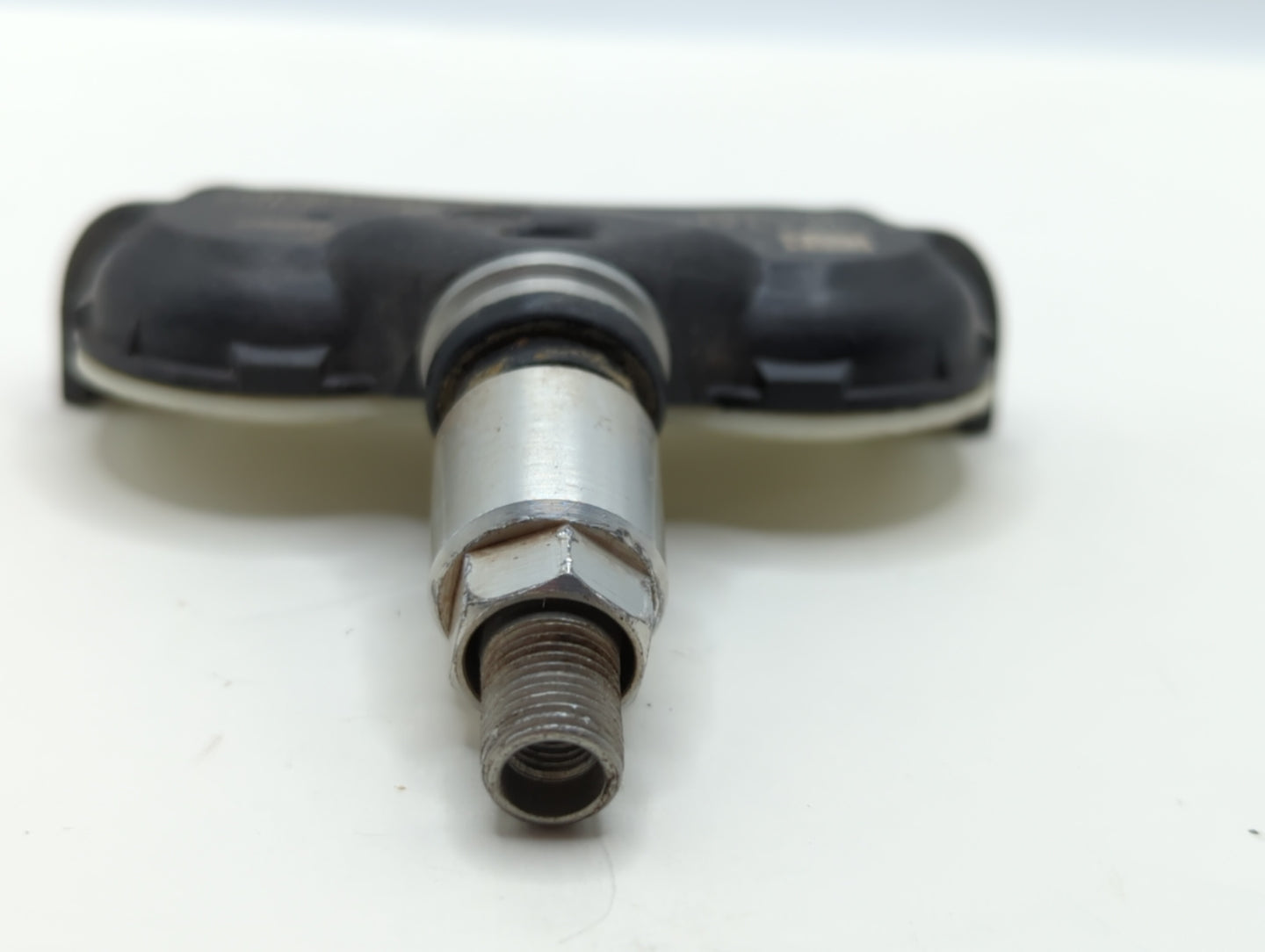 2016 Toyota Sienna Tire Pressure Monitoring System Sensor Tpms - Oemusedautoparts1.com