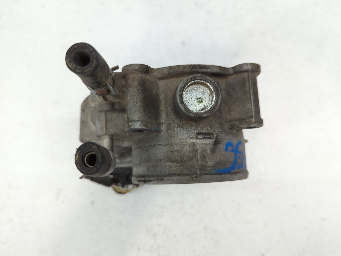 2007-2016 Toyota Sienna Throttle Body P/N:22030-0P050 Fits OEM Used Auto Parts - Oemusedautoparts1.com