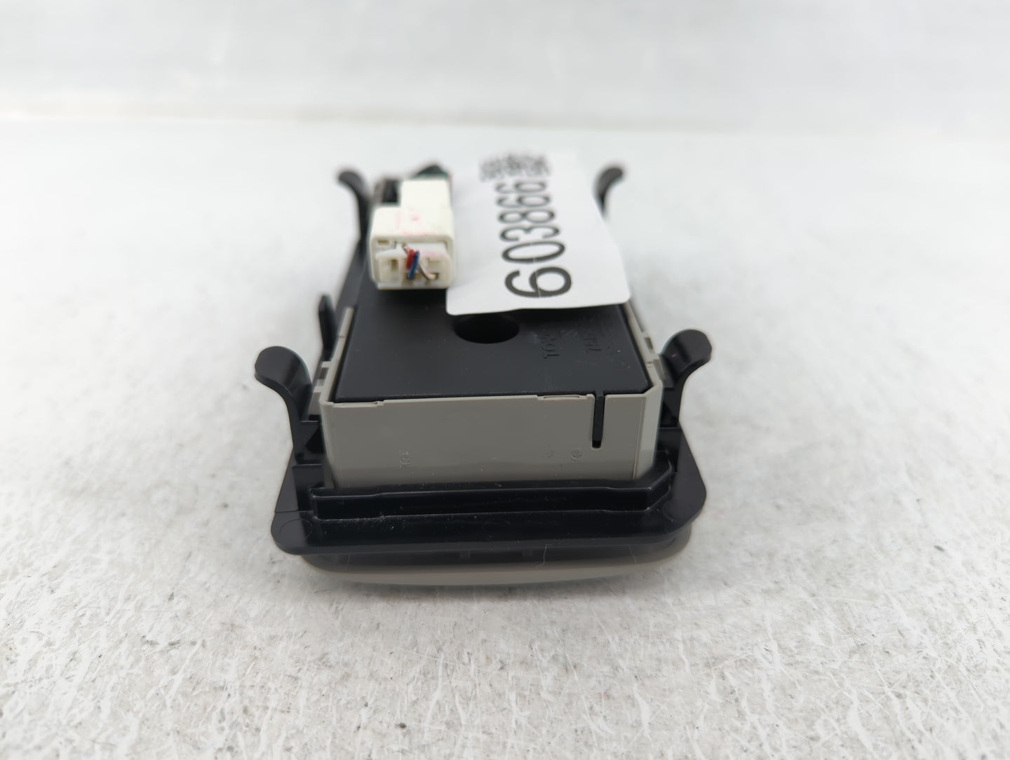 2015-2020 Toyota Sienna Climate Control Module Temperature AC/Heater Replacement P/N:75D875 Fits OEM Used Auto Parts - Oemus