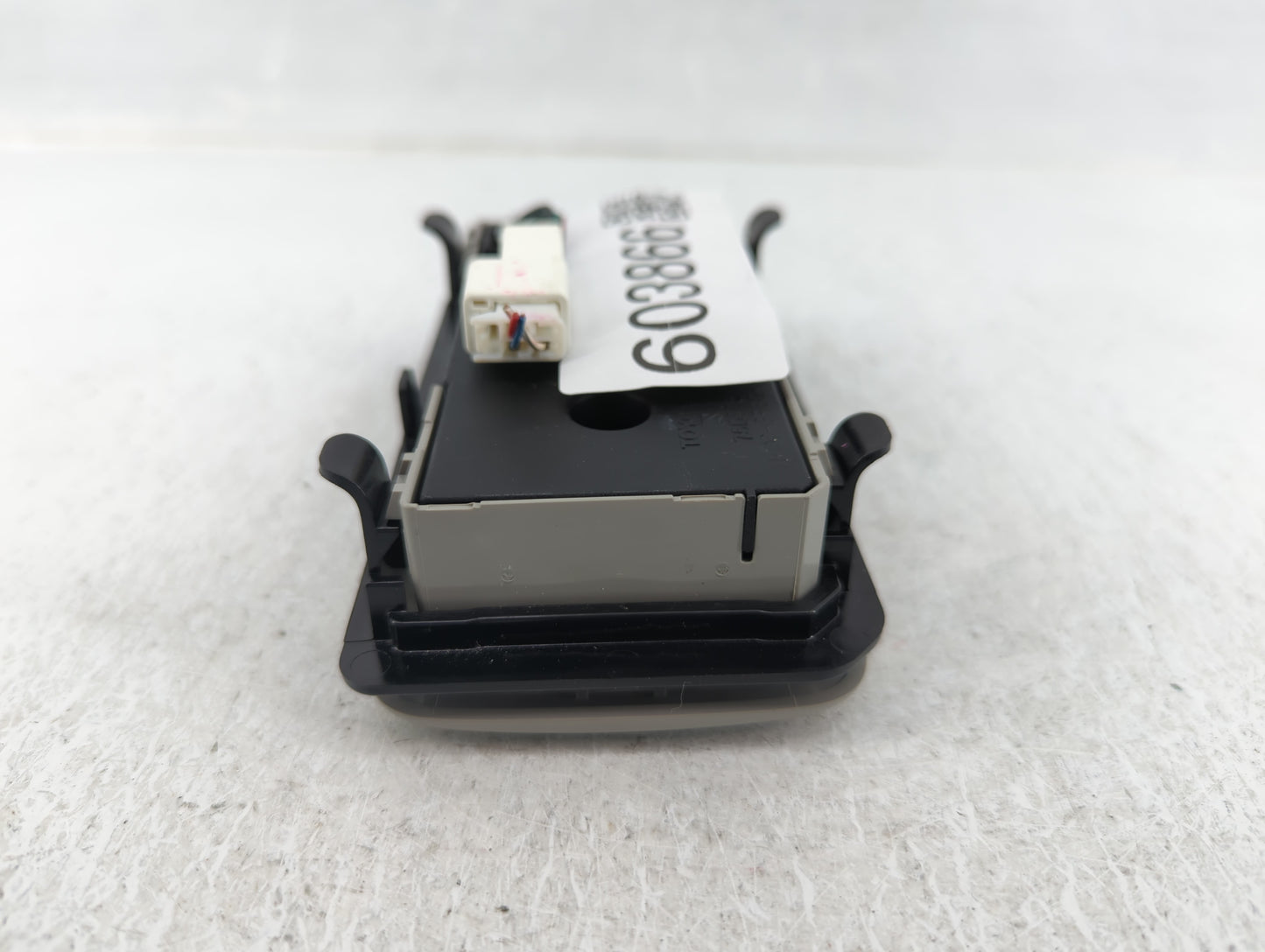 2015-2020 Toyota Sienna Climate Control Module Temperature AC/Heater Replacement P/N:75D875 Fits OEM Used Auto Parts - Oemus