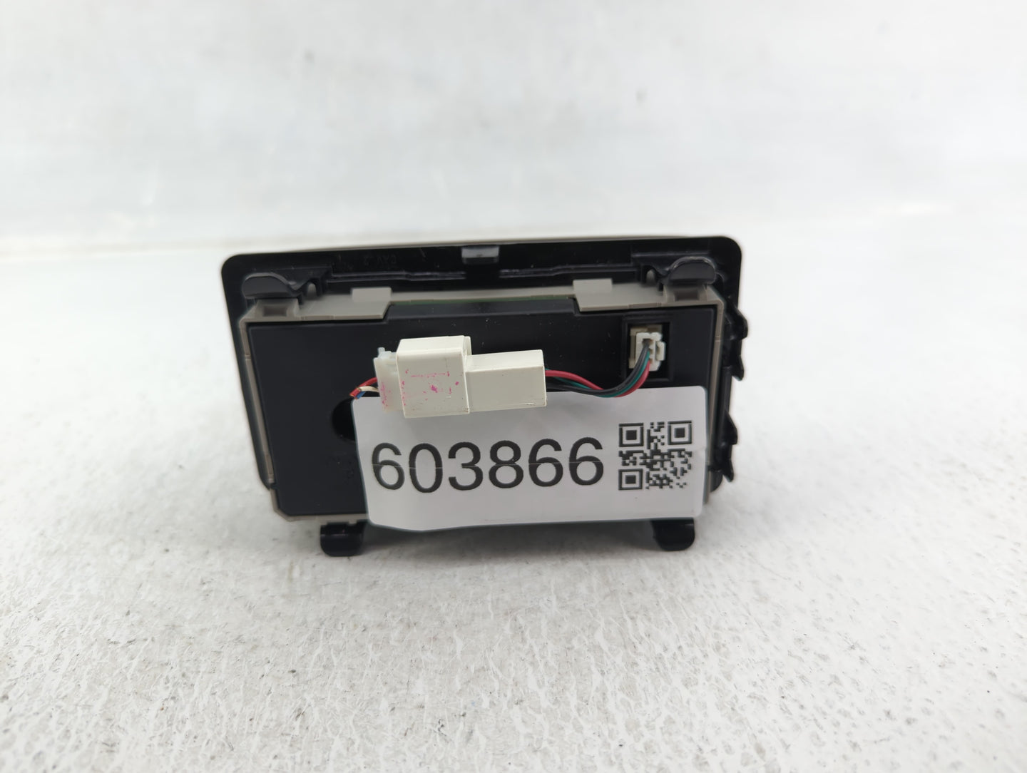 2015-2020 Toyota Sienna Climate Control Module Temperature AC/Heater Replacement P/N:75D875 Fits OEM Used Auto Parts - Oemus