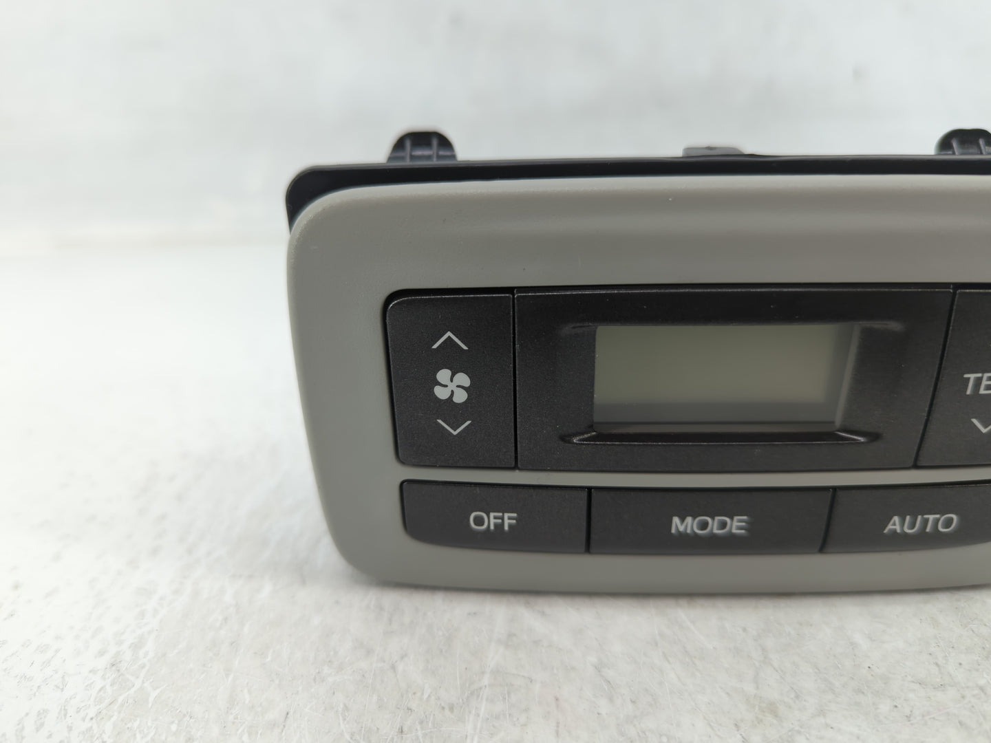 2015-2020 Toyota Sienna Climate Control Module Temperature AC/Heater Replacement Fits Fits 2015 2016 2017 2018 2019 2020 OEM