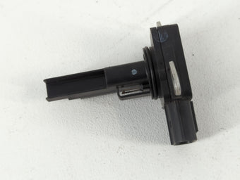 compare product 2011-2016 Toyota Sienna Mass Air Flow Meter Maf