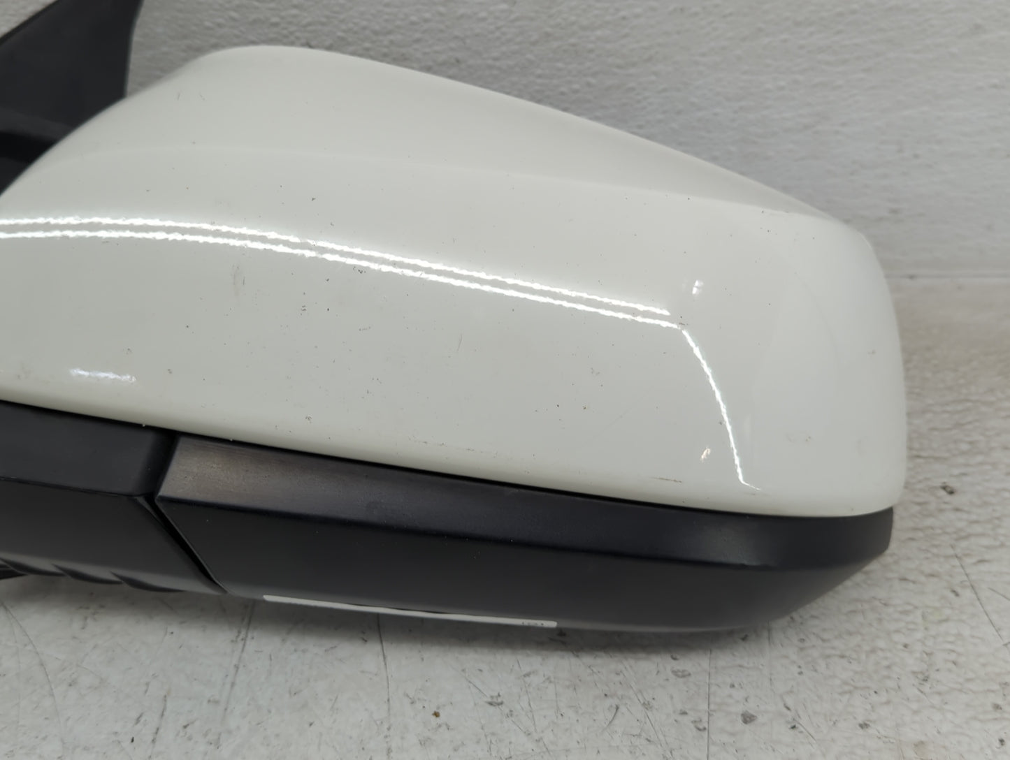 2016-2022 Toyota Tacoma Driver Side View Mirror - Left Door Mirror OEM Used - Oemusedautoparts1.com