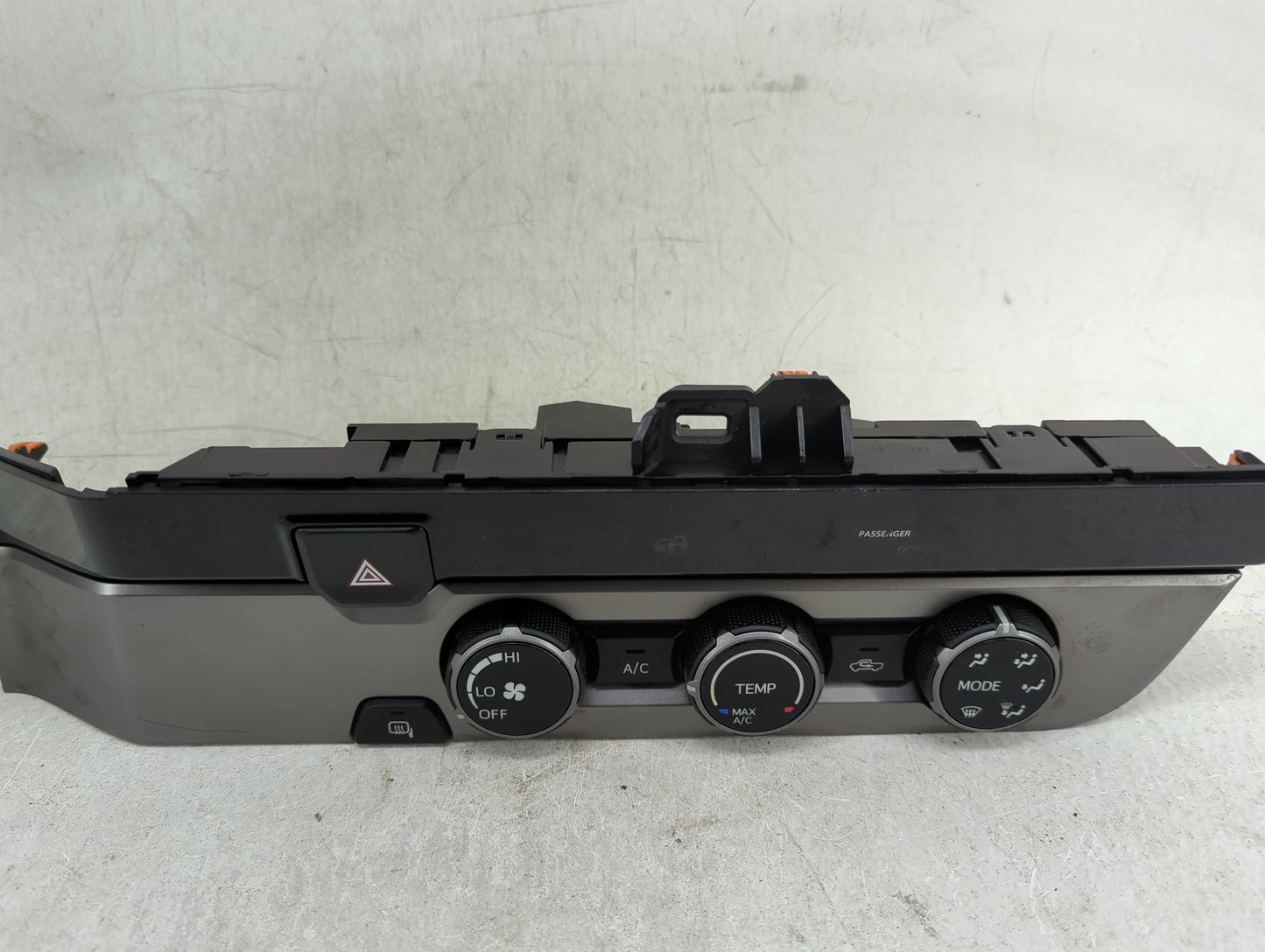 2016 Toyota Tacoma Climate Control Module Temperature AC/Heater Replacement P/N:75H595 Fits OEM Used Auto Parts - Oemusedaut