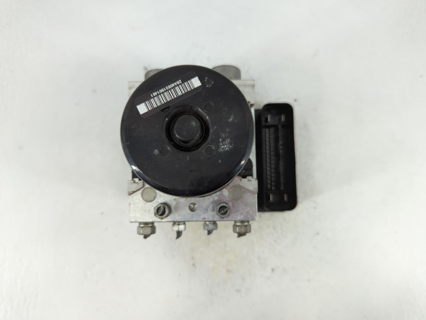 2016-2017 Toyota Tundra ABS Pump Control Module Replacement P/N:44500-0C421 Fits Fits 2016 2017 OEM Used Auto Parts - Oemuse