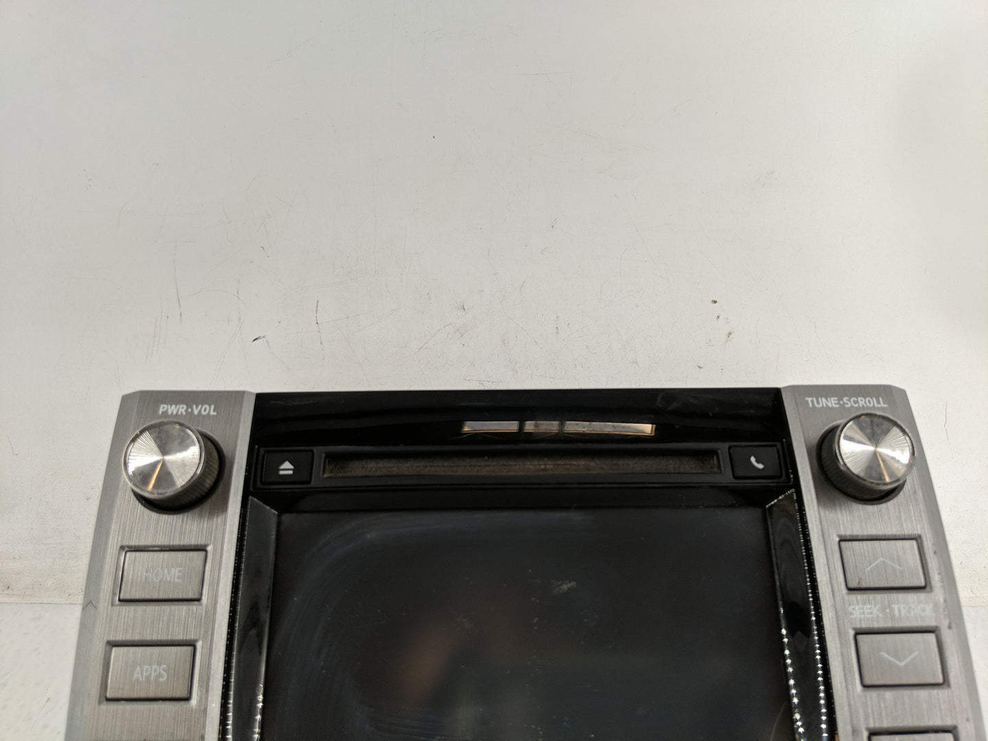 2016-2017 Toyota Tundra Radio AM FM Cd Player Receiver Replacement Fits Fits 2016 2017 OEM Used Auto Parts - Oemusedautopart