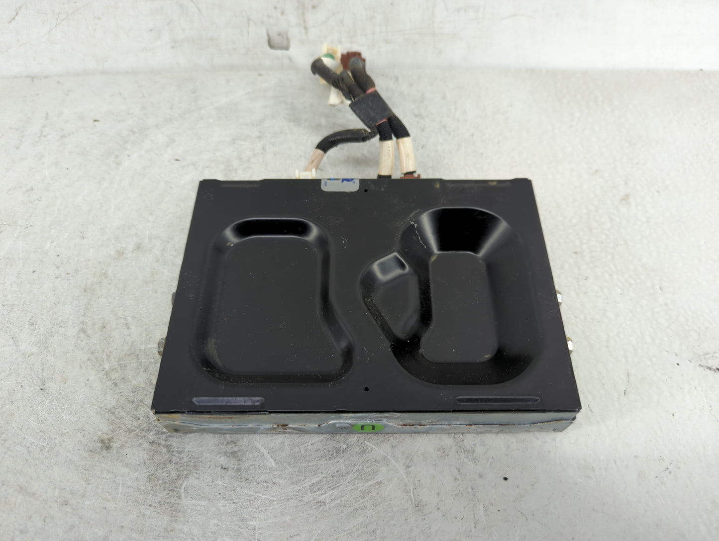2014-2021 Toyota Tundra Radio AM FM Cd Player Receiver Replacement P/N:86180-0E011 Fits OEM Used Auto Parts - Oemusedautopar