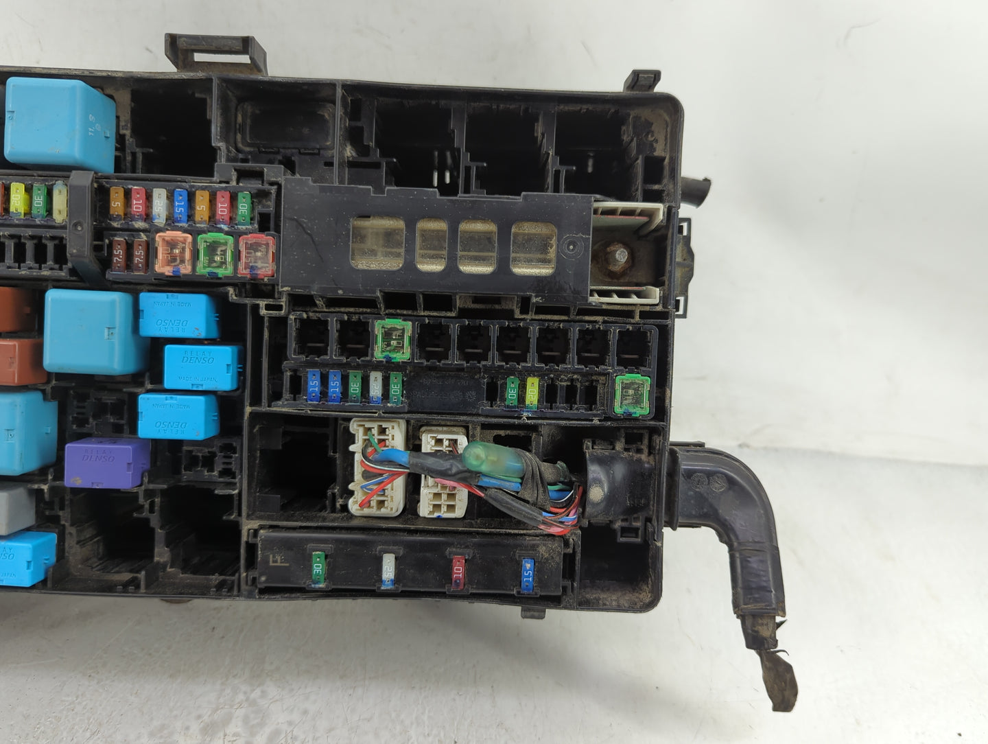 2014-2020 Toyota Tundra Fusebox Fuse Box Panel Relay Module P/N:82661-0C301 Fits Fits 2014 2015 2016 2017 2018 2019 2020 OEM