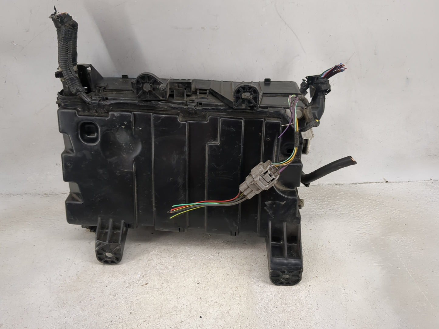 2014-2020 Toyota Tundra Fusebox Fuse Box Panel Relay Module P/N:82661-0C301 Fits Fits 2014 2015 2016 2017 2018 2019 2020 OEM