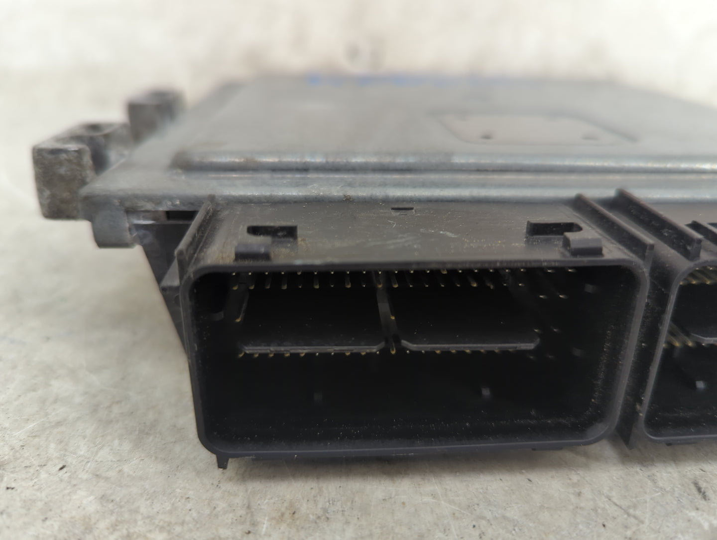 2016 Transit Transit Connect PCM Engine Control Computer ECU ECM PCU OEM P/N:A6SXJ24021000 GV6A-12B684-CA, GV6A-12A650-GD Fi