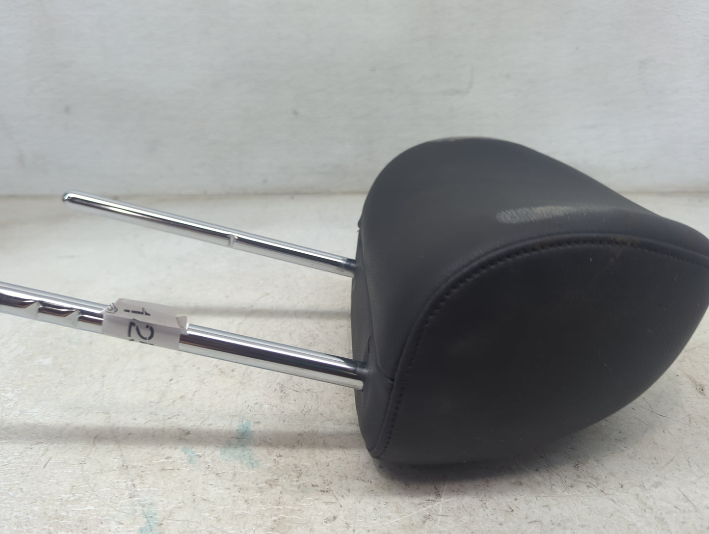 2016 Volkswagen Beetle Headrest Head Rest Front Driver Passenger Seat Fits OEM Used Auto Parts - Oemusedautoparts1.com