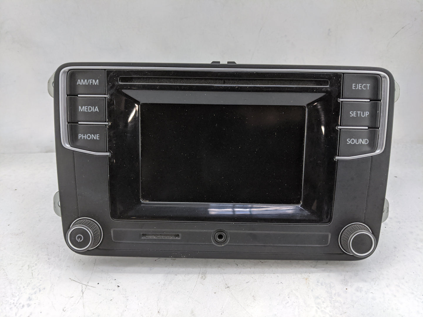 2013-2016 Volkswagen Beetle Radio AM FM Cd Player Receiver Replacement P/N:561035150 L56VW2 Fits Fits 2013 2014 2015 2016 20