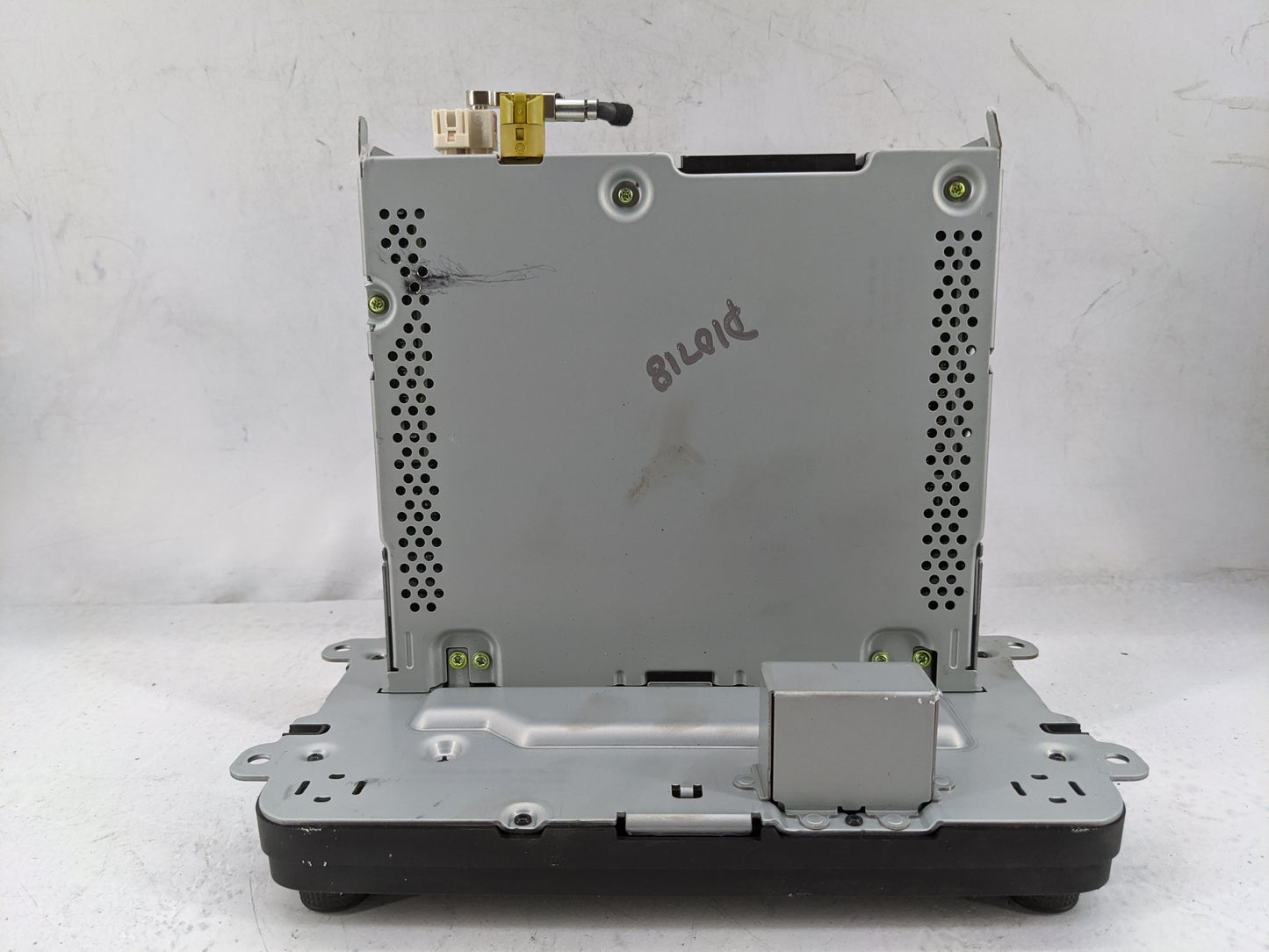2013-2016 Volkswagen Beetle Radio AM FM Cd Player Receiver Replacement P/N:561035150 L56VW2 Fits Fits 2013 2014 2015 2016 20