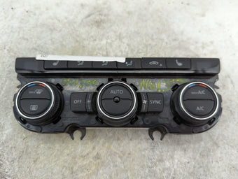 compare product 2012-2016 Volkswagen Beetle Climate Control Module Temperature AC/Heater Replacement P/N:5C0907044AG 5HB01205413 Fits OEM Used Auto Parts
