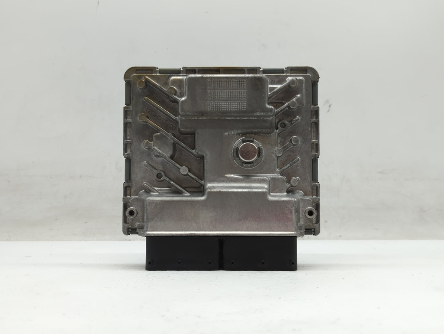 2016 Volkswagen Beetle PCM Engine Control Computer ECU ECM PCU OEM P/N:06K 907 425 C Fits OEM Used Auto Parts - Oemusedautop