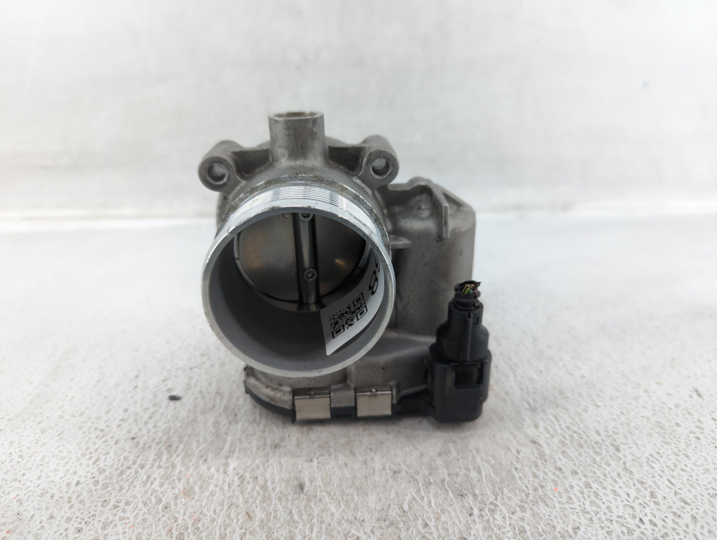 2014-2017 Volkswagen Beetle Throttle Body P/N:06K 133 062 D 06K 133 062 E Fits Fits 2014 2015 2016 2017 OEM Used Auto Parts 