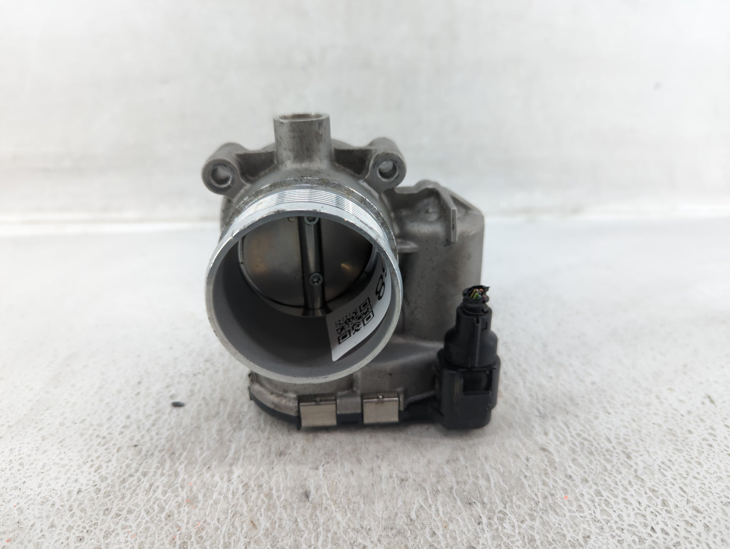 2014-2017 Volkswagen Beetle Throttle Body P/N:06K 133 062 D 06K 133 062 E Fits Fits 2014 2015 2016 2017 OEM Used Auto Parts 